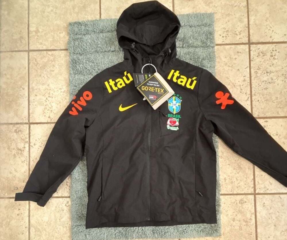 Nike Brazil CBF Gore-Tex Hooded Windbreaker Jacket with Itaú and Vivo Sponsors